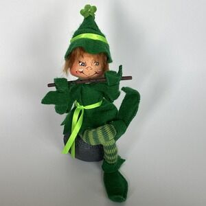 Annalee 2011 Irish Leprechaun Holding Flute Sitting on Rock St. Patrick's Day